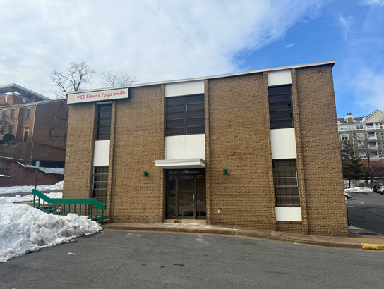 33 S Pickett Street